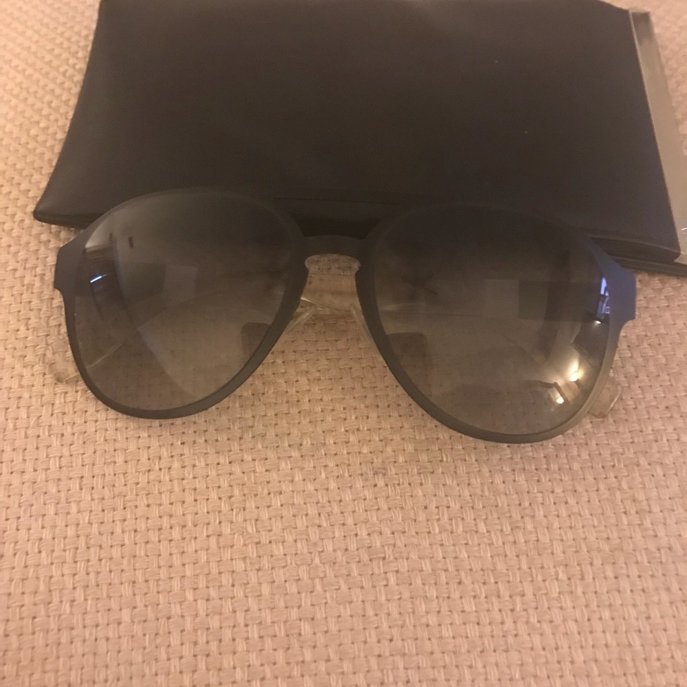 Fendi Aviator sunglasses